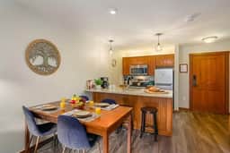 LuxStayUSA | Poolview Panorama {AS 239- 241}