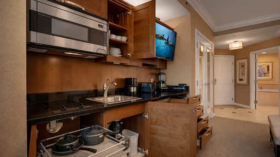 11th Floor MGM Signature Studio:Strip View, No Fee