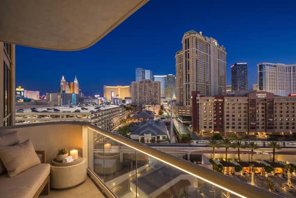 8th Flr MGM Signature 1Bed| Strip View| No Fee