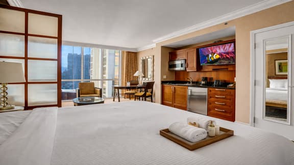 11th Floor MGM Signature Studio:Strip View, No Fee