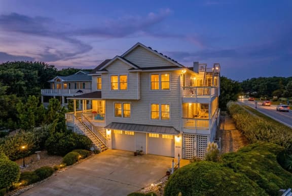 The Soundside Pearl | Nautical Voyage Through Duck | Oceanfront