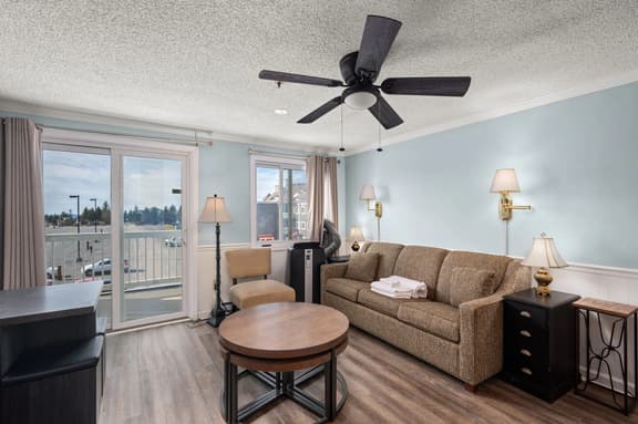 LuxStayUSA | ML343 Ski In/Out| Village Lifts| Free Parking